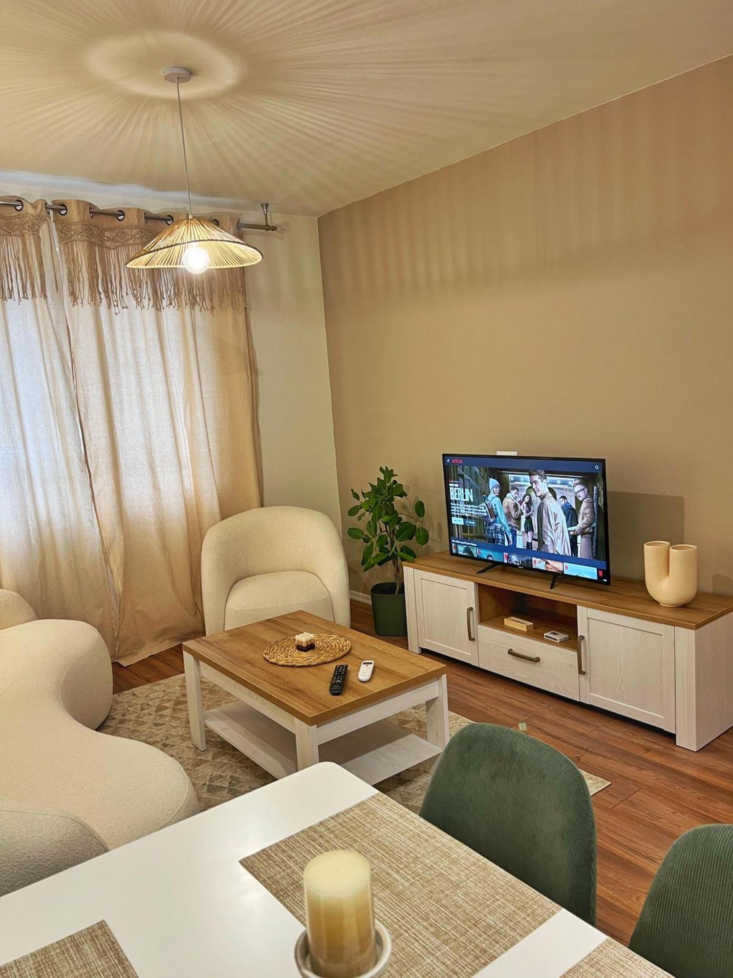 Boho Cane Apartment Τίρανα Εξωτερικό φωτογραφία